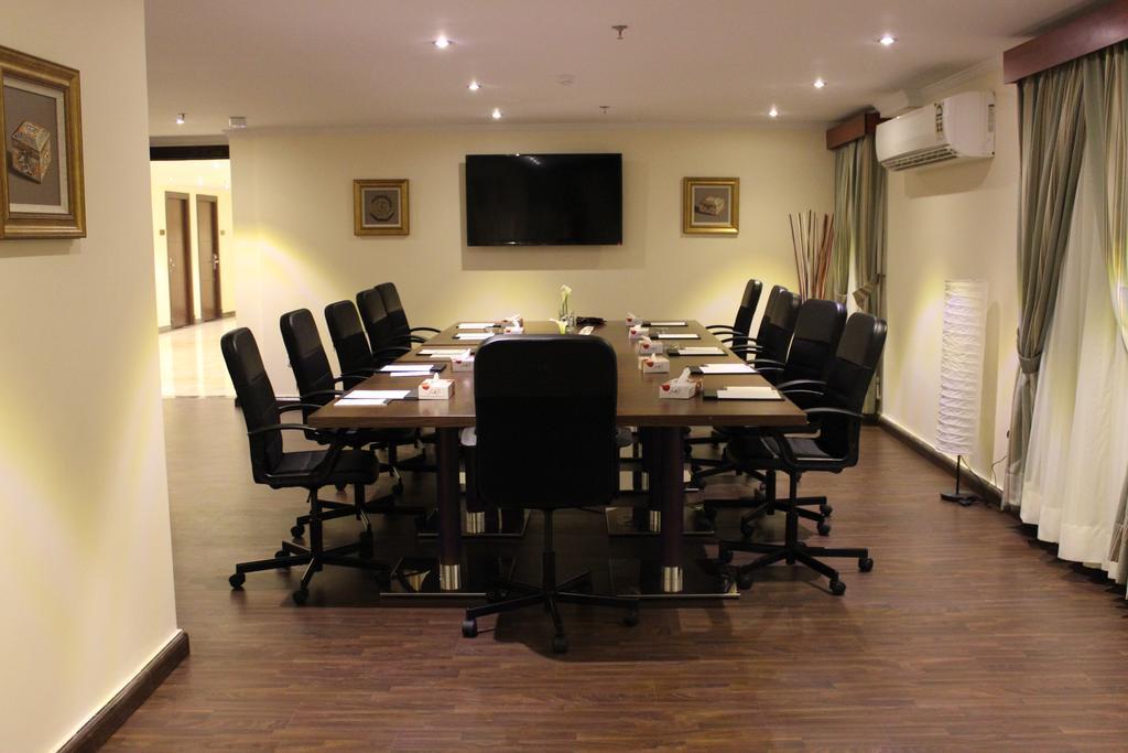 Down Town Hotel 3*