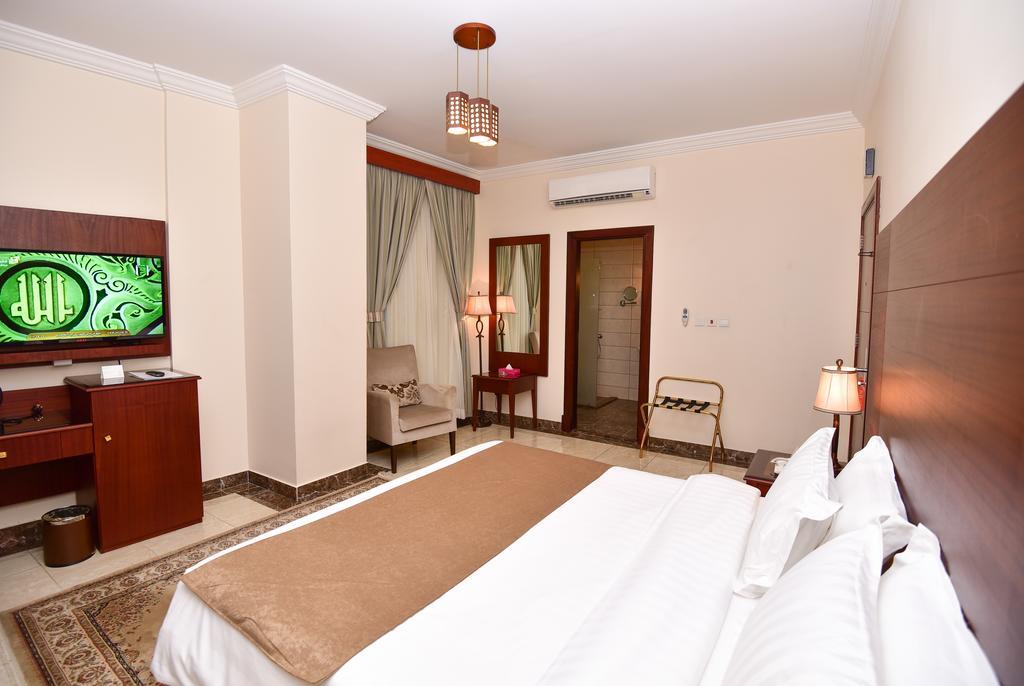 Down Town Hotel