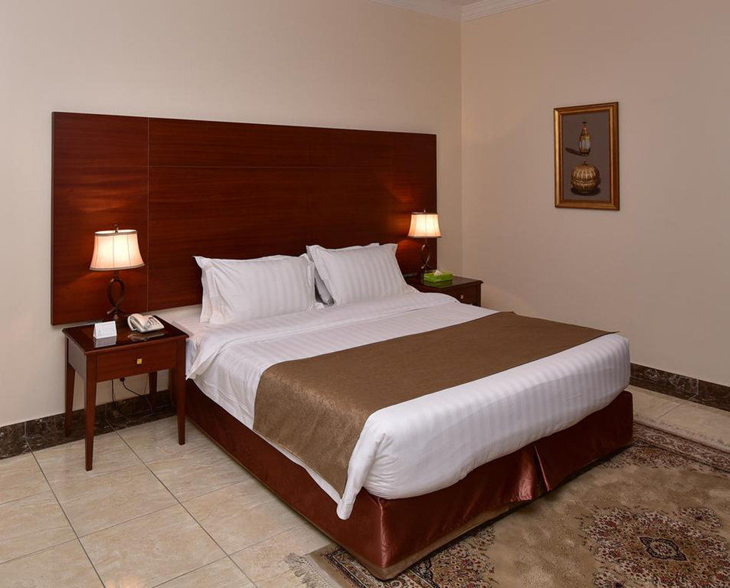 Down Town Hotel